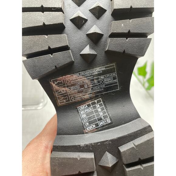 NEW Forever 21 Y2K Black Patton Leather MaryJane Babydoll Loafer 7 - Picture 4 of 6